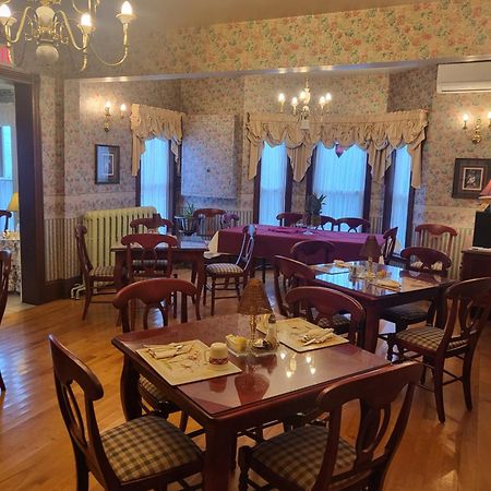 Cranberry Cove Inn Луїсбург Екстер'єр фото